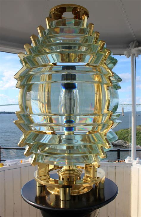 Apr 5, 2012 6-Panel Fresnel Lighthouse Lens (Fourth Order) Maker (s) Macbeth-Evans Glass Company, Manufacturer Place Made United States, PA, Pittsburgh Accession Number 2012. . Fresnel lens lighthouse for sale